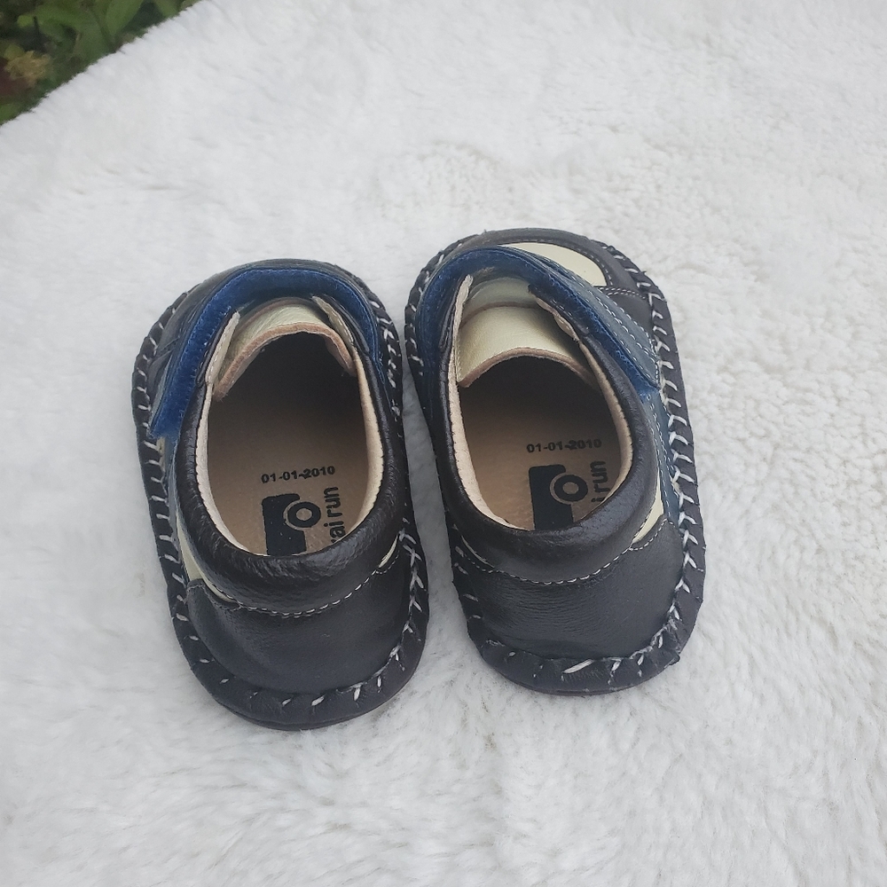 KEEN Baby Walker Shoes in Black and Blue SIZE 5T - Picture 8 of 8